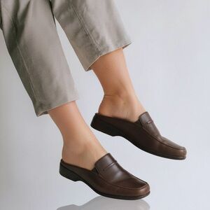 Dockers slip on leather dark brown shoes